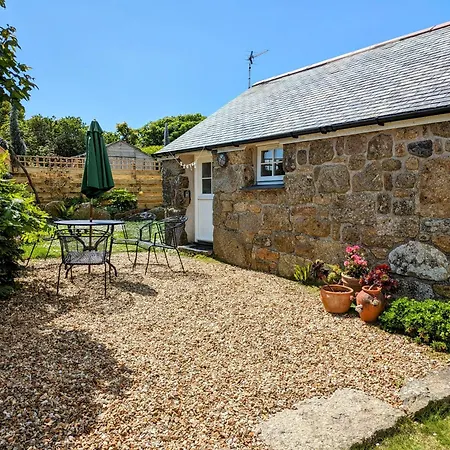 Apartamento Bleujenn Barn, Delightful Near Stunning And Walks
